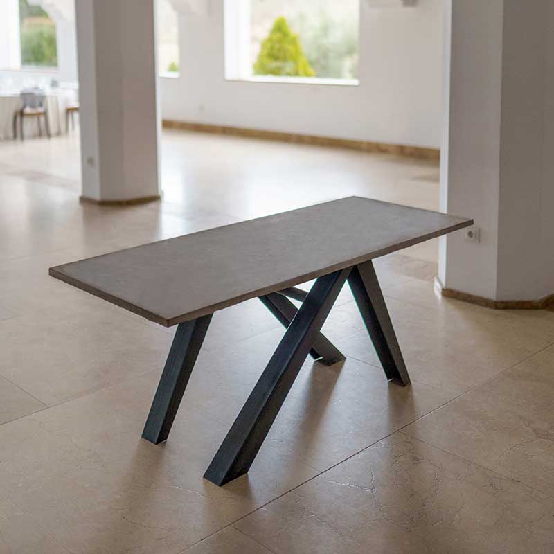 mesa-tokubetsu-para-interior-negocios