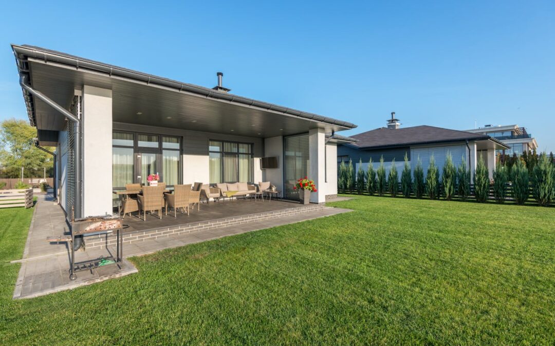 decorar una terraza con hormigón